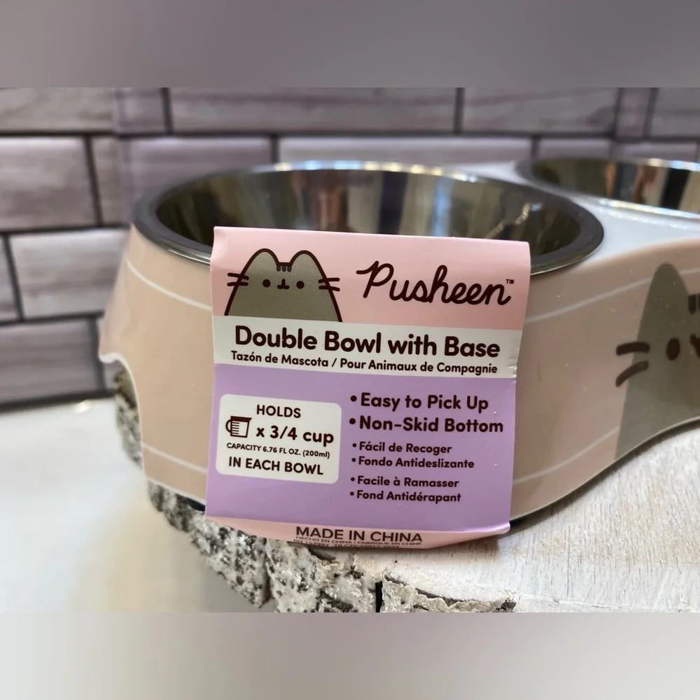 Pusheen 🐈 🐕 Double Bowl With Base Cat Bowl 3/4 cup x2 NWT
